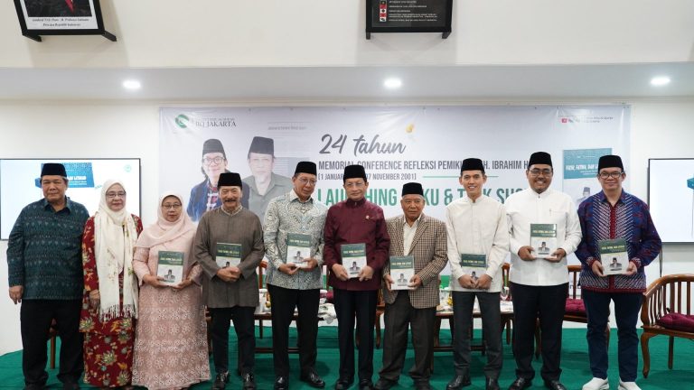 Jejak Panjang Prof. Ibrahim Hosen: Warisan Intelektual yang Terus Hidup di Tengah Zaman