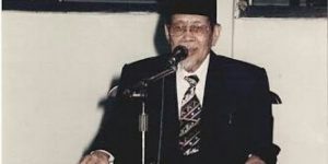 Prof. Ibrahim Hosen: Sang Faqih Egaliter dan Arsitek Keilmuan Perempuan Indonesia